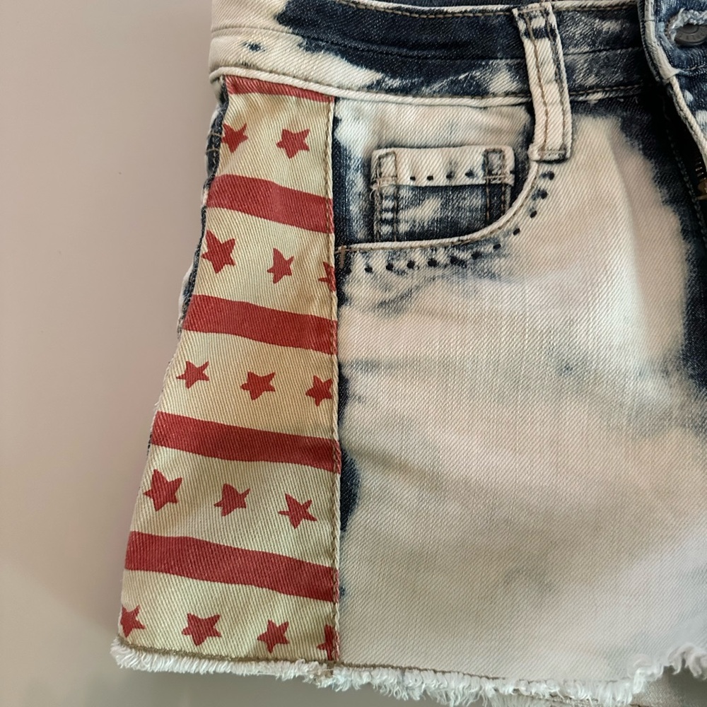 American Flag Jean Shorts - Picture 3 of 6